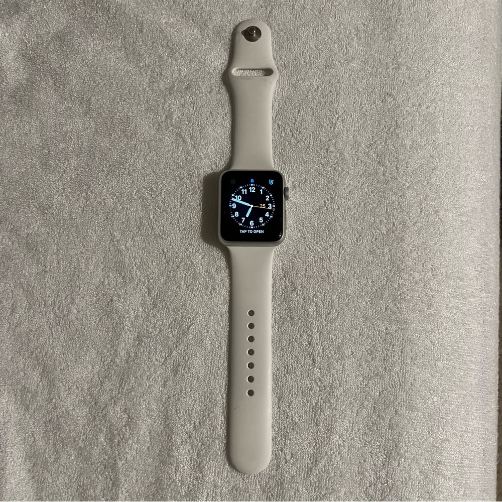 Apple Watch 7000 Series Aluminum